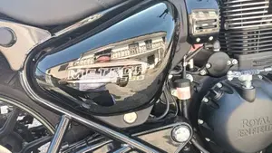 Royal Enfield Meteor 350 (2021 - 26)  (13)