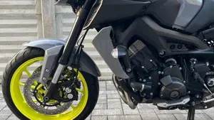 Yamaha MT-09 (2017 - 20)  (2)