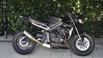 Triumph Street Triple RS (2020 - 22) usata