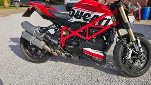 Ducati Streetfighter 848 (2011 - 15)  (2)