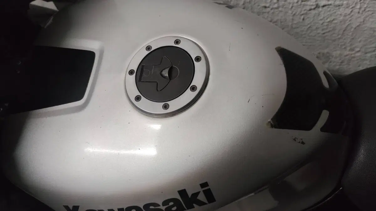 Kawasaki   (7)