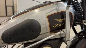 Moto Guzzi   (7)