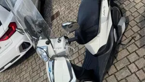 Piaggio Liberty 125 ABS (2017 - 20)  (2)