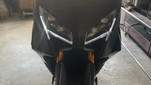 Yamaha T-Max 560 Tech Max (2025 - 26)  (7)