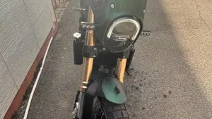 Benelli Leoncino 800 Trail (2022 - 26)  (5)