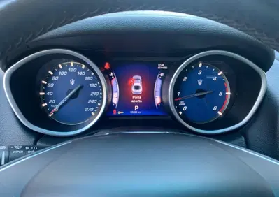 Maserati Ghibli Ghibli V6 (15)