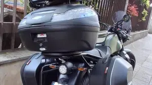Moto Guzzi V7 Stone (2021 - 24)  (5)