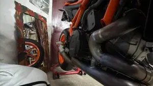 KTM 1290 Super Duke R (2022 - 23)  (6)