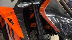 KTM 1290 Super Duke R (2022 - 23)  (9)