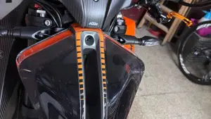 KTM 1290 Super Duke R (2022 - 23)  (19)