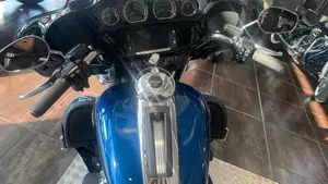 Harley-Davidson 107 Electra Glide Ultra Limited (2017 - 18) - FLHTK  (5)