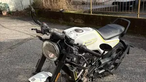 Husqvarna Vitpilen 401 (2018 - 19) 