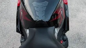 Honda CBR 1000 RR Fireblade (2012 - 16)  (4)