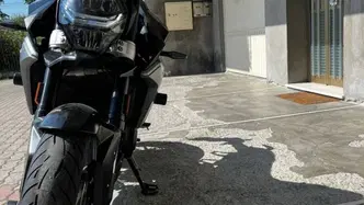 Bmw F 900 R (2021 - 24) usata