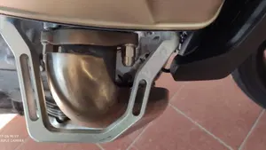 Moto Guzzi V100 Mandello S (2022 - 24)  (3)