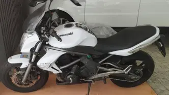 Kawasaki ER-6N (2006 - 09) usata