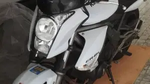 Kawasaki ER-6N (2006 - 09)  (3)