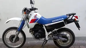 Honda   (2)