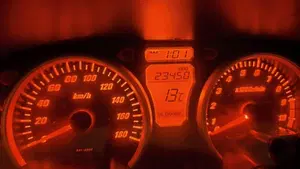 Suzuki Burgman AN 400 Lux ABS (2012 - 17)  (7)