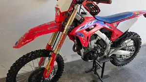 Honda CRF 450RX Enduro (2022)  (2)