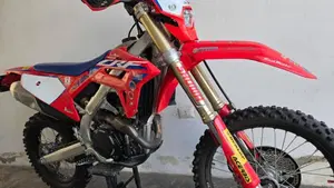 Honda CRF 450RX Enduro (2022)  (6)