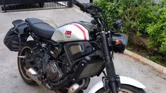 Yamaha XSR 700 XTribute (2022 - 24) usata