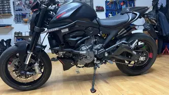 Ducati Monster 937 (2021 - 25) usata