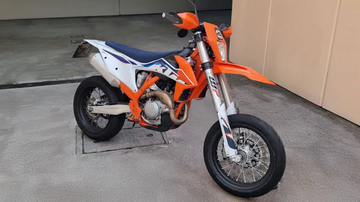 KTM 450 SMR (2022) 