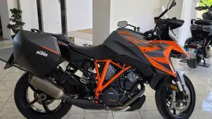 KTM 1290 Super Duke GT (2022 - 25)  (5)