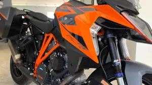 KTM 1290 Super Duke GT (2022 - 25)  (6)