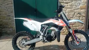 KTM 85 SX (2017)  (16)