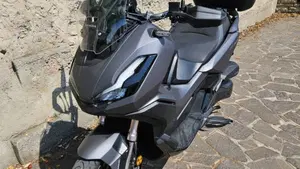 Honda ADV 350 (2022 - 24)  (3)