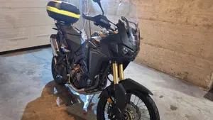 Honda Africa Twin CRF 1000L DCT ABS (2016 - 17)  (2)