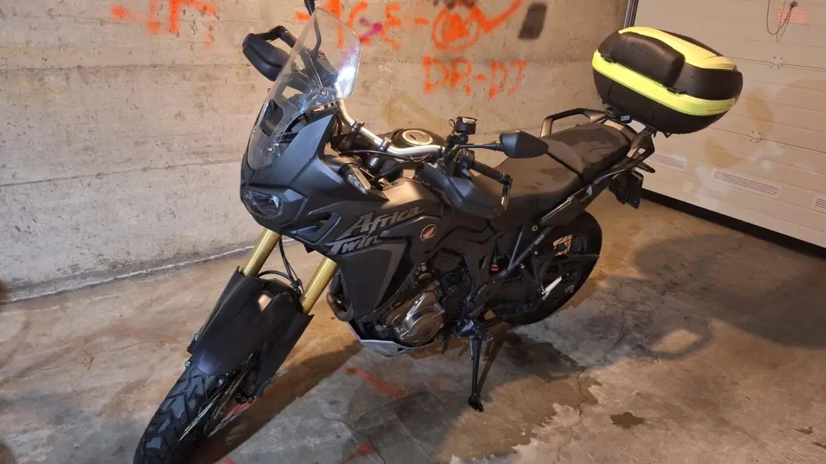 Honda Africa Twin CRF 1000L DCT ABS (2016 - 17)  (4)
