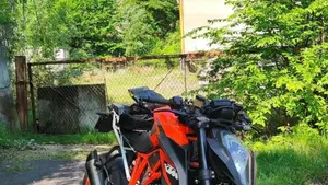 KTM 1290 Super Duke R ABS (2014 - 16)  (4)