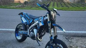 Tm Moto SMR 125 (2019)  (4)