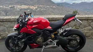 Ducati Streetfighter V4 1100 (2021 - 22)  (4)