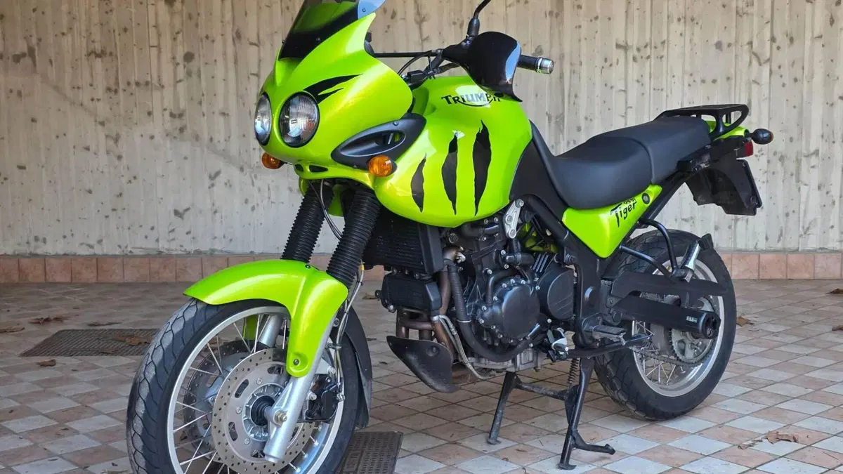 Triumph Tiger 955 (2002 - 06) 