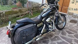 Harley-Davidson 1584 Super Glide Custom (2008 - 13) - FXDC usata