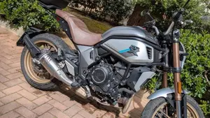 CFMOTO 700CL-X Heritage (2021 - 26) 