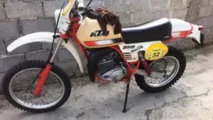 KTM   (3)