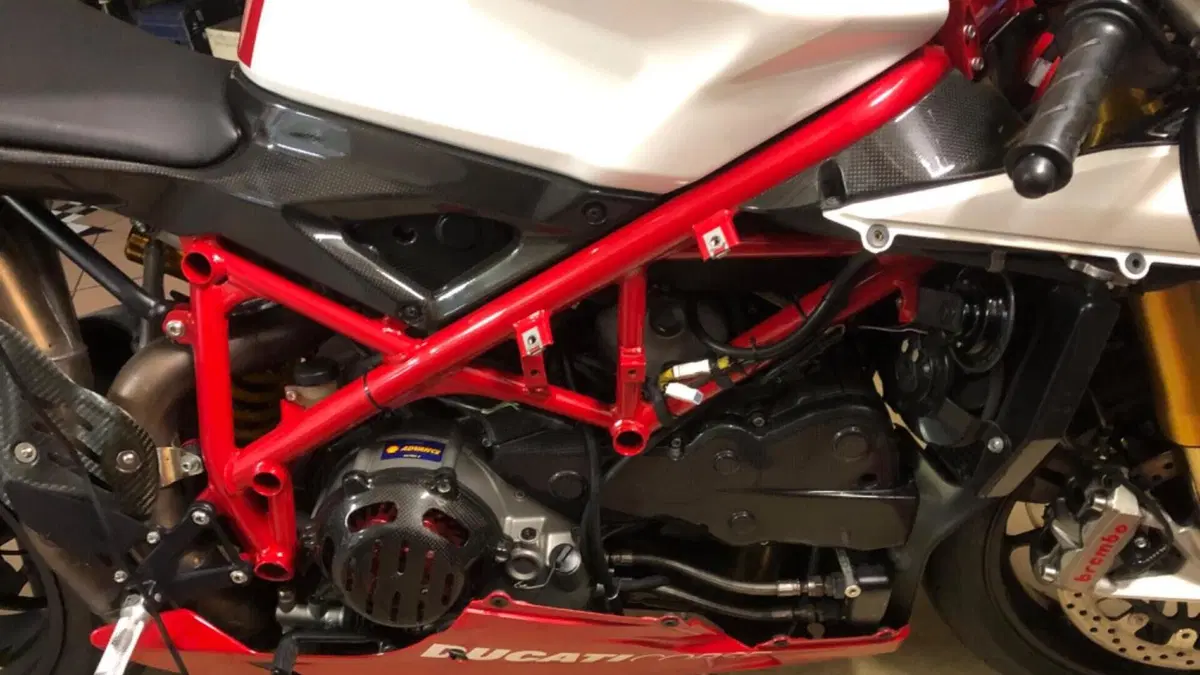 Ducati 1098 R Bayliss LE (2009 - 11)  (7)