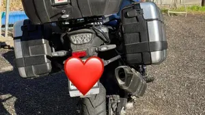 Suzuki V-Strom 1050XT (2020 - 23)  (2)