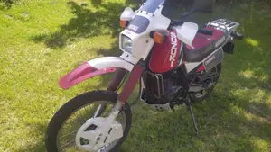 Suzuki DR 650 R (1990 - 91)  (3)