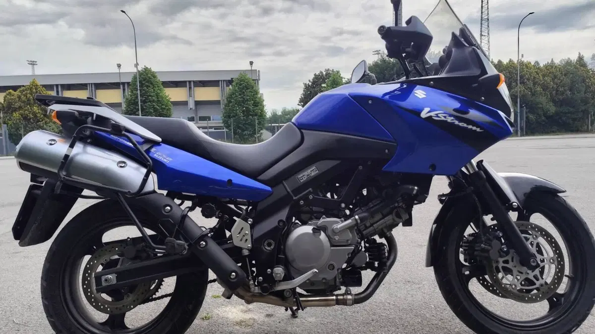 Suzuki V-Strom 650 (2008 - 11)  (2)
