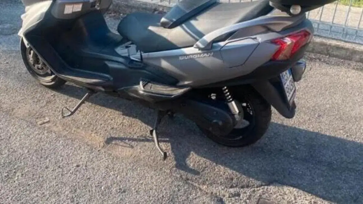 Suzuki Burgman AN 650 Executive ABS (2013 - 17)  (3)
