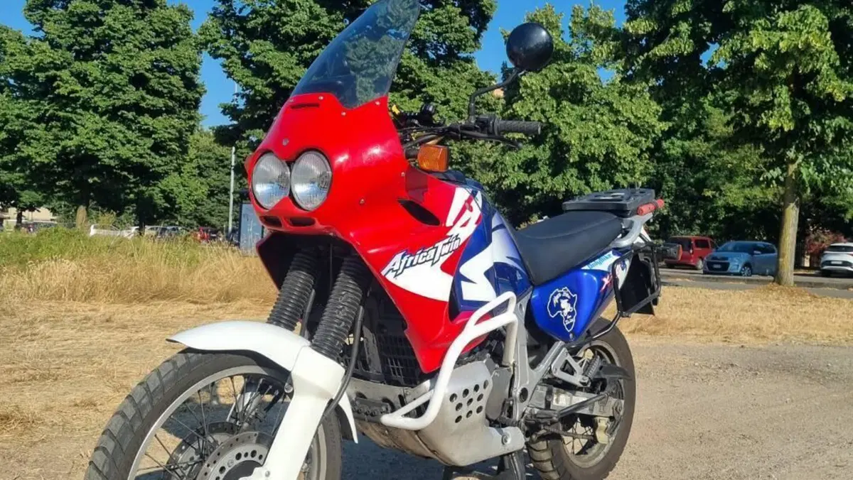 Honda Africa Twin XRV 750 (1996 - 02) 