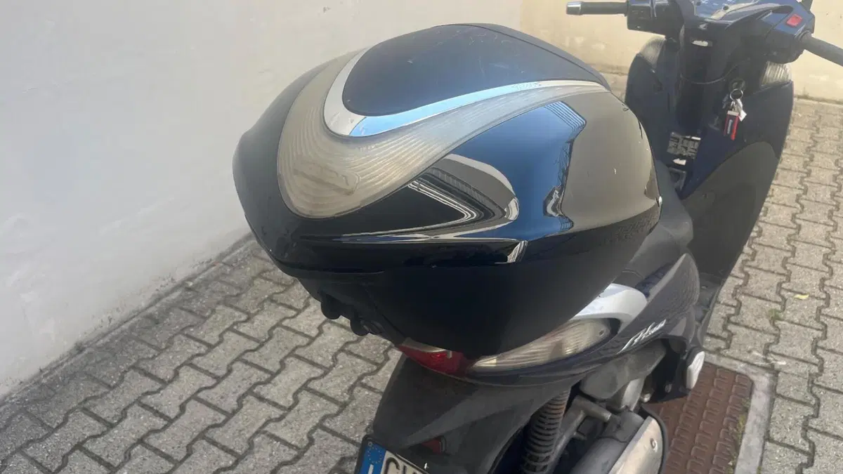 Honda SH 300 i (2006 - 10)  (4)