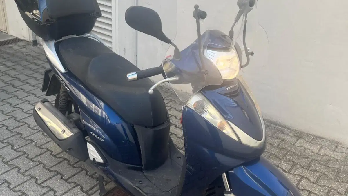 Honda SH 300 i (2006 - 10)  (8)