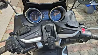 Yamaha T-Max 530 DX (2017 - 19) usata